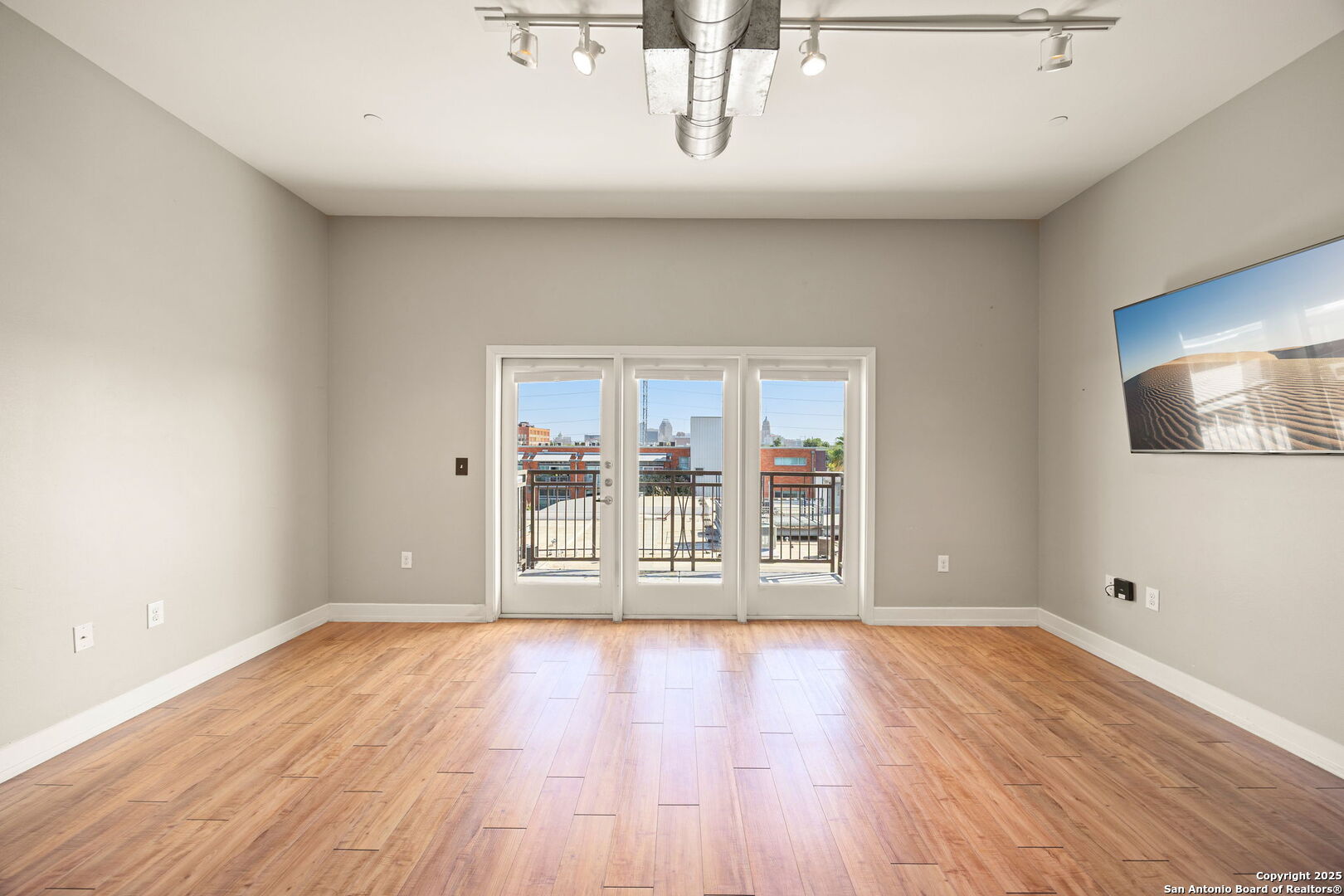 1401 S Flores Street San Antonio TX 78204