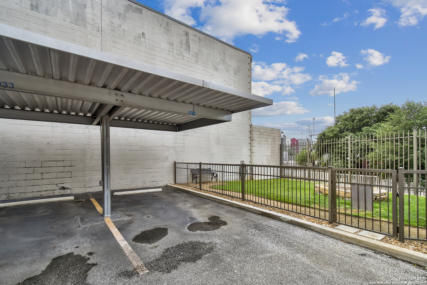 831 S Flores San Antonio TX 78204