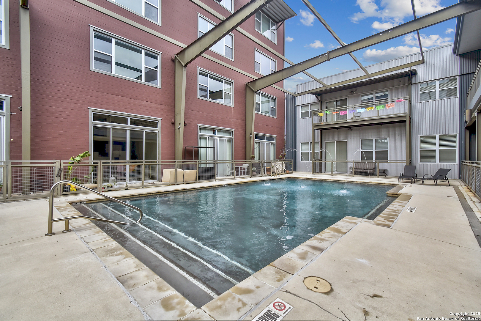 831 S Flores San Antonio TX 78204