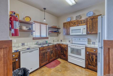 23525 Us Highway 83 Concan TX 78838