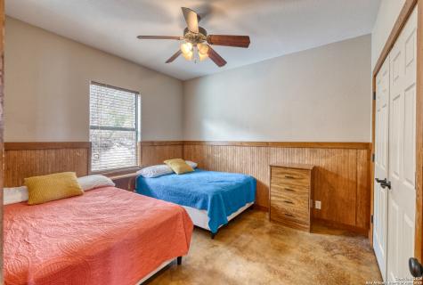 23525 Us Highway 83 Concan TX 78838