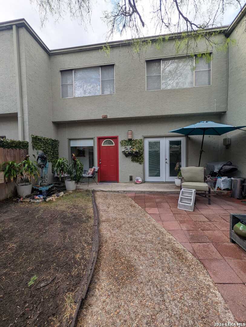 3103 Eisenhauer San Antonio TX 78209
