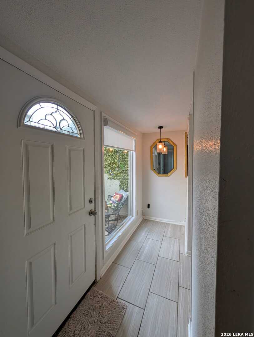3103 Eisenhauer San Antonio TX 78209