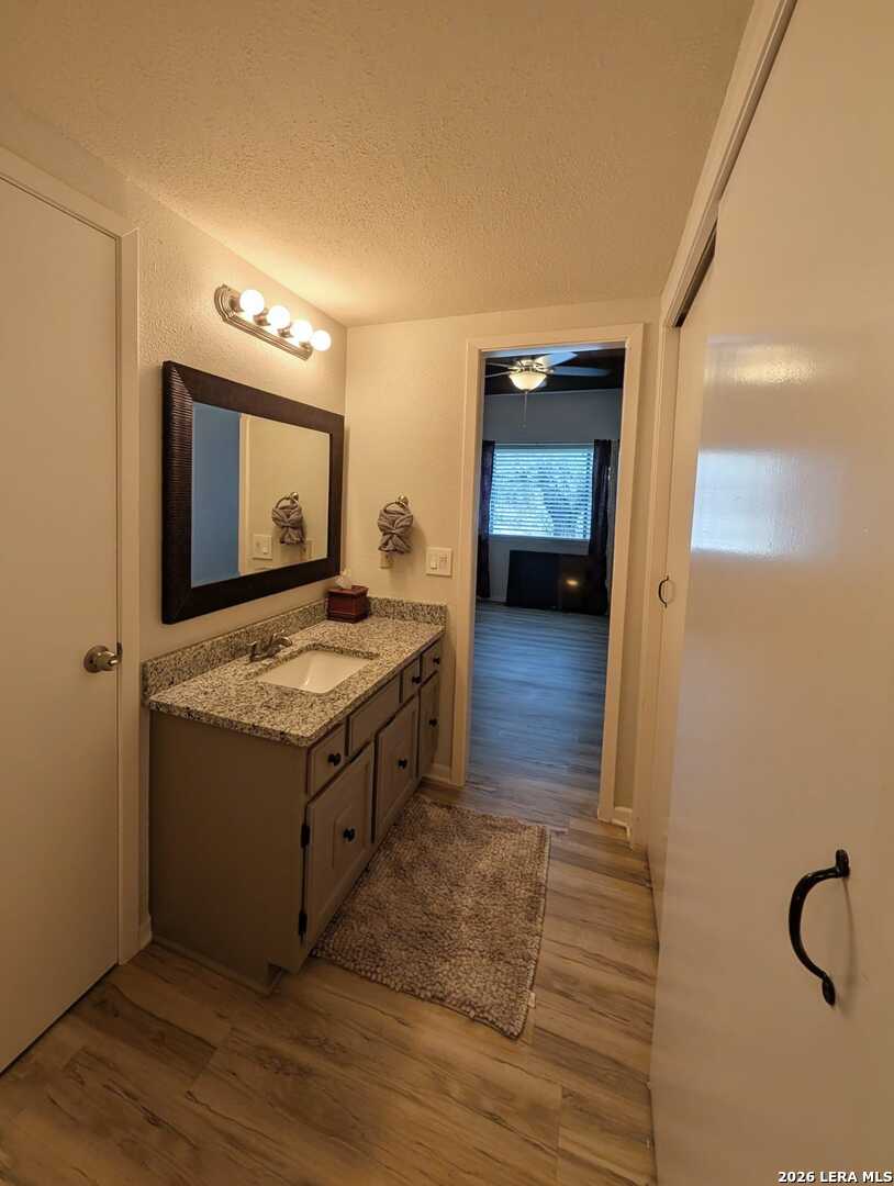 3103 Eisenhauer San Antonio TX 78209