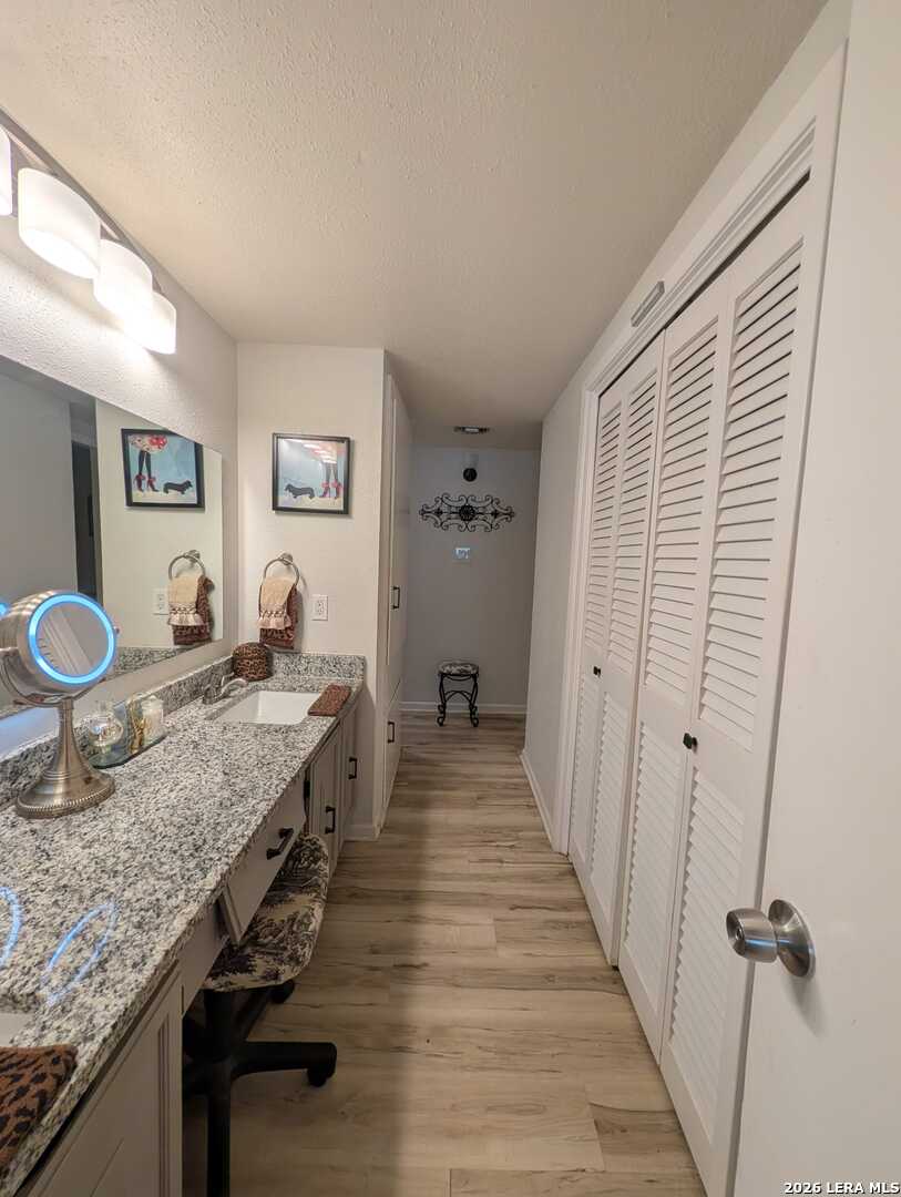3103 Eisenhauer San Antonio TX 78209