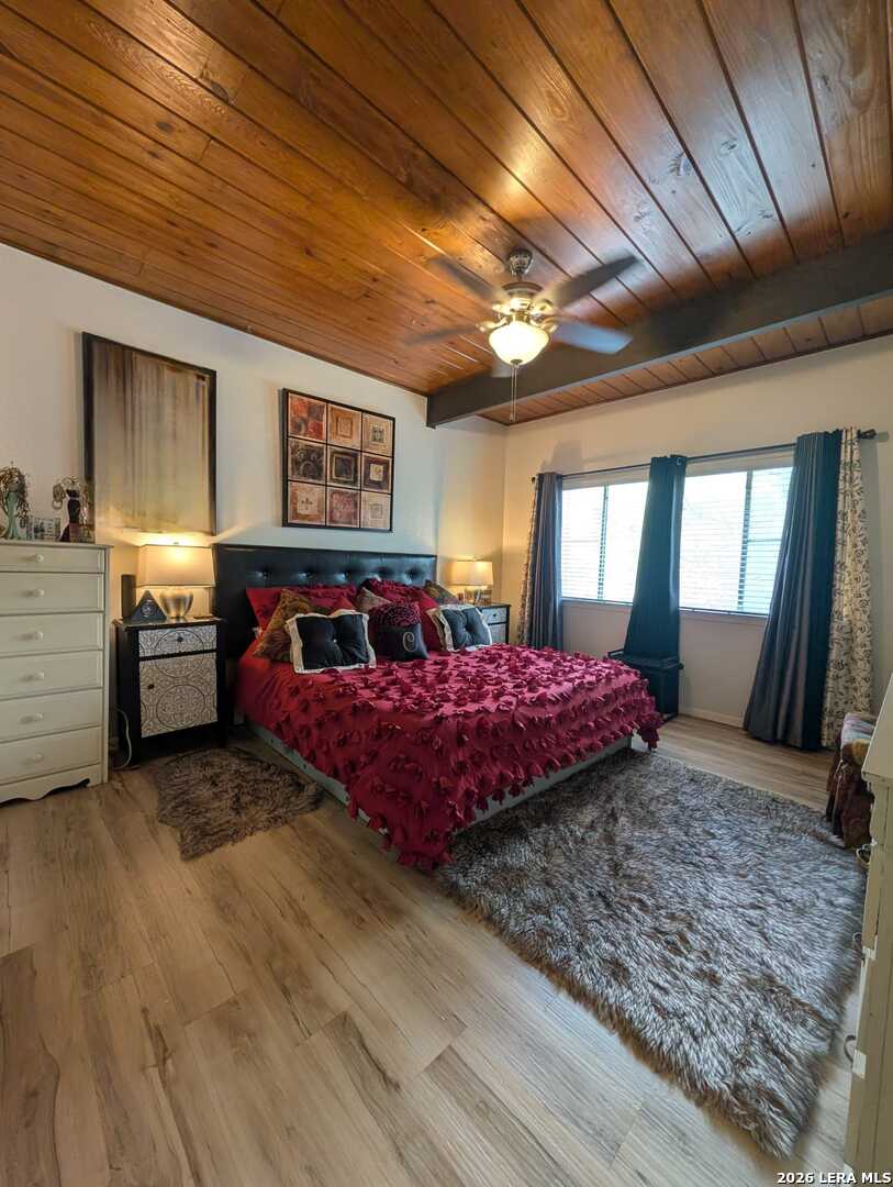 3103 Eisenhauer San Antonio TX 78209