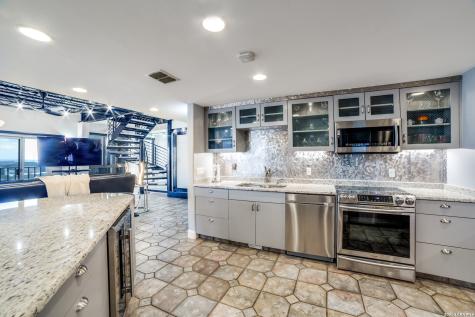 7701 Wurzbach San Antonio TX 78229