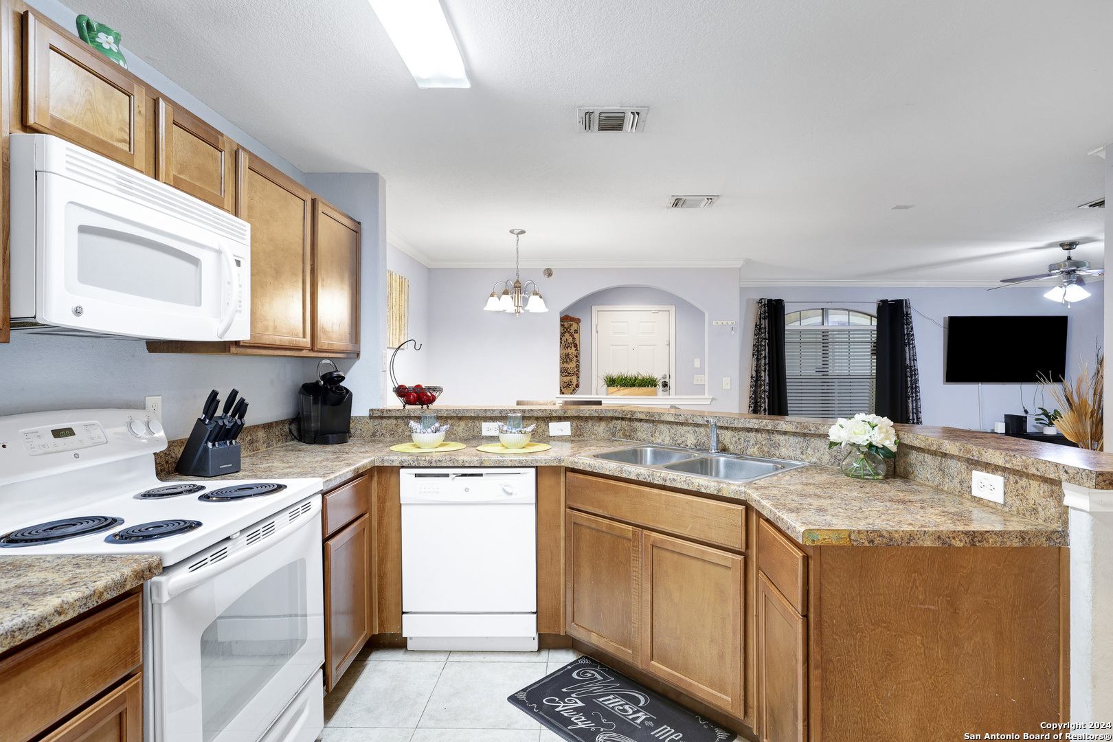 7323 Snowden Road San Antonio TX 78240