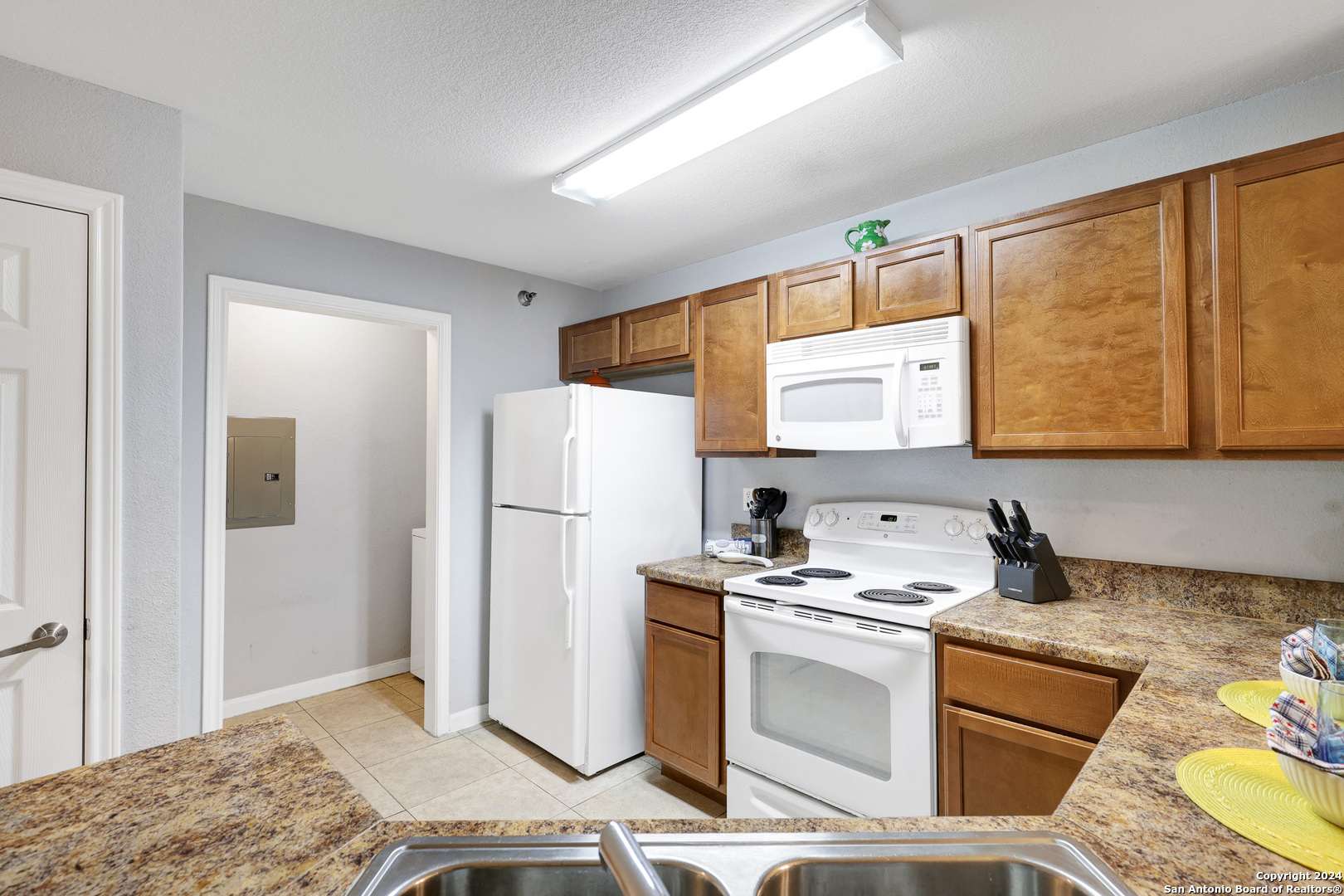 7323 Snowden Road San Antonio TX 78240