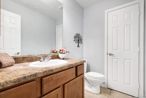 7323 Snowden Road San Antonio TX 78240