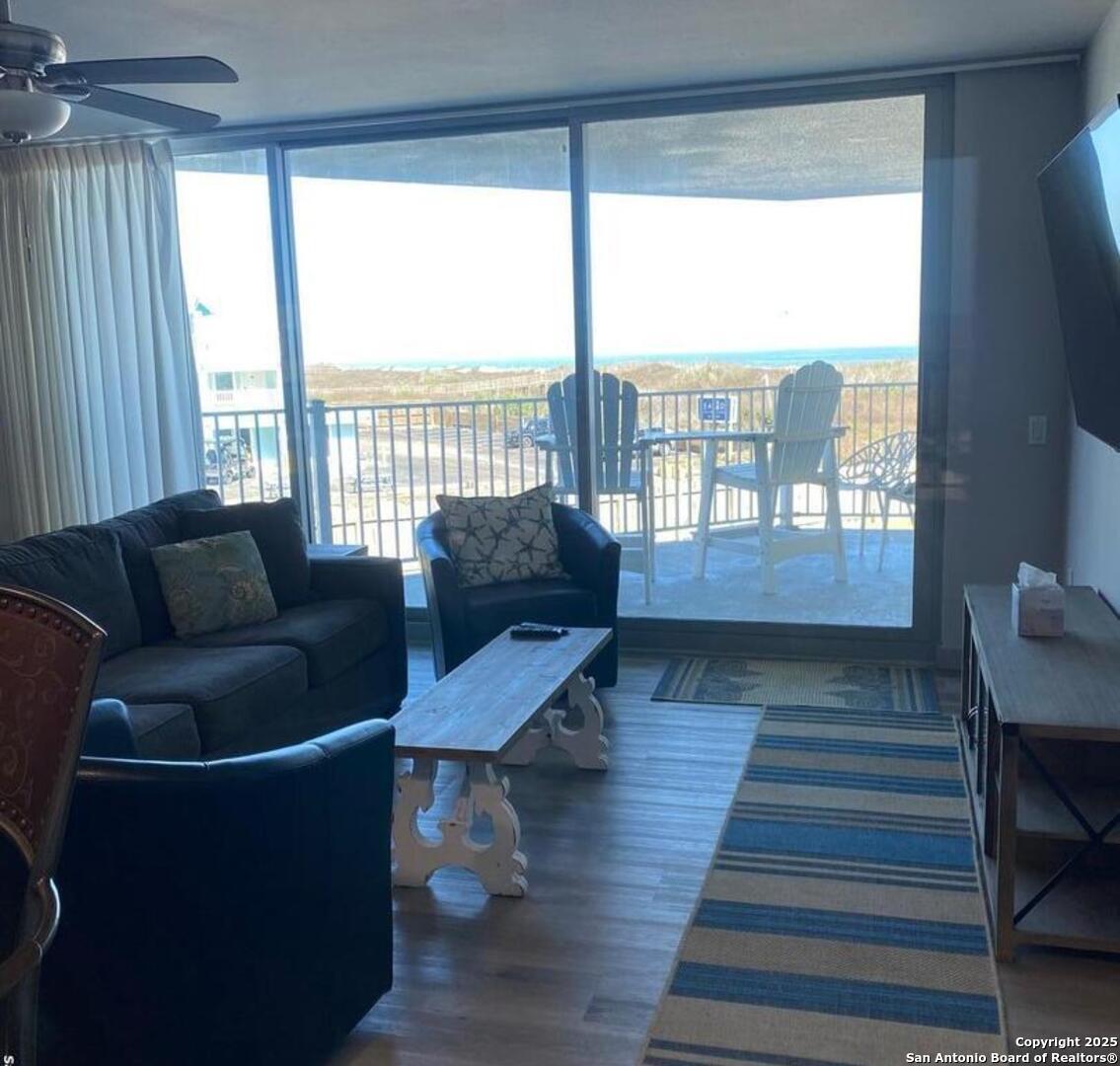 800 Sandcastle Drive Port Aransas TX 78373