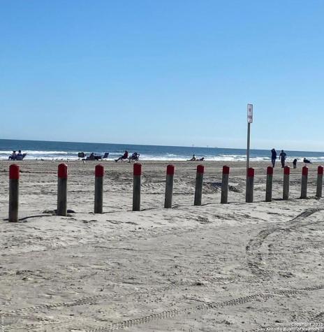 800 Sandcastle Drive Port Aransas TX 78373