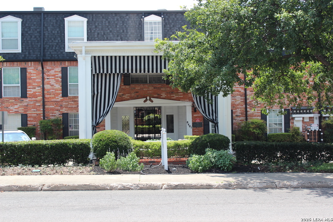 8401 N New Braunfels San Antonio TX 78209