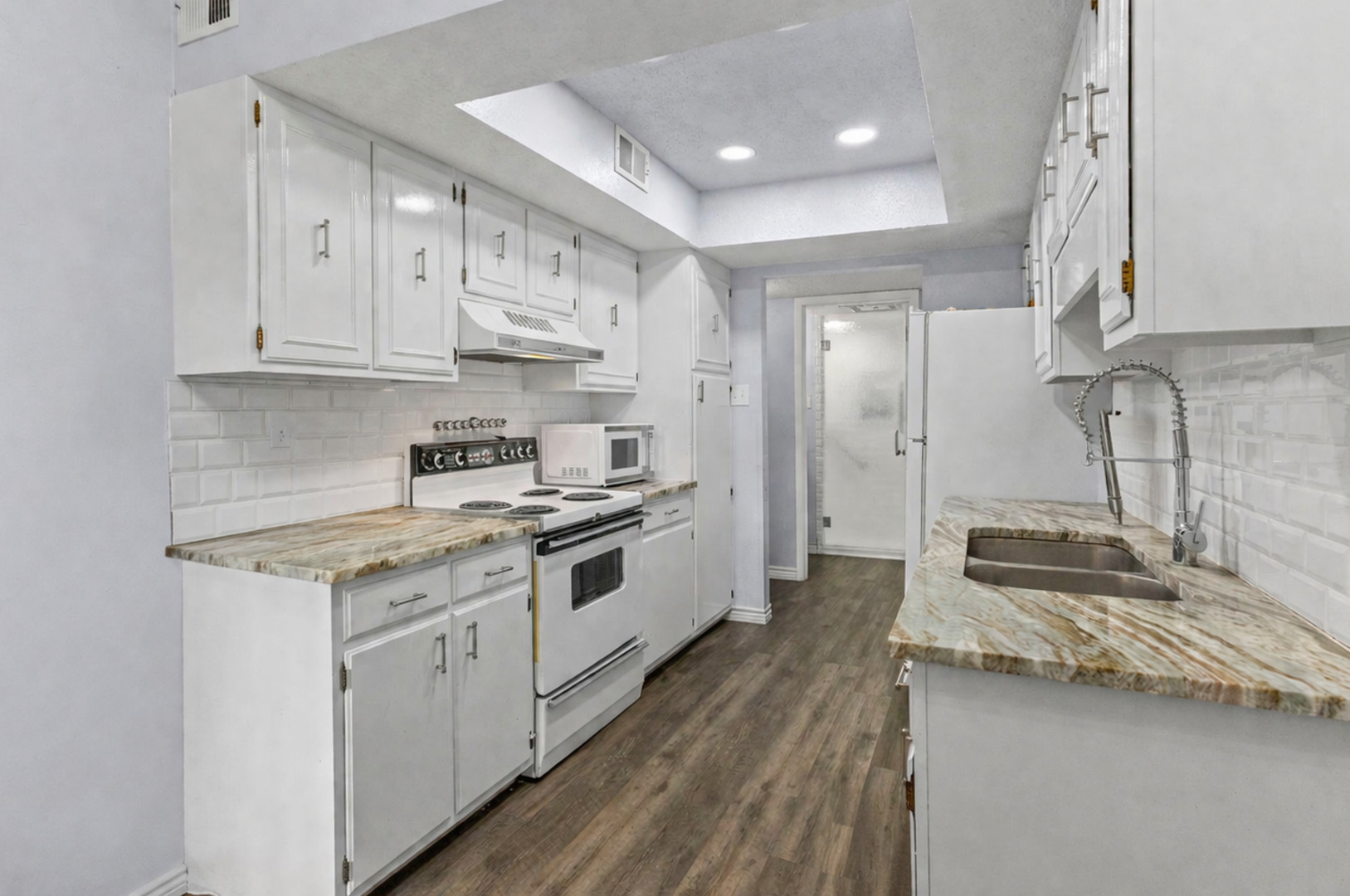 7123 Thrush View San Antonio TX 78209
