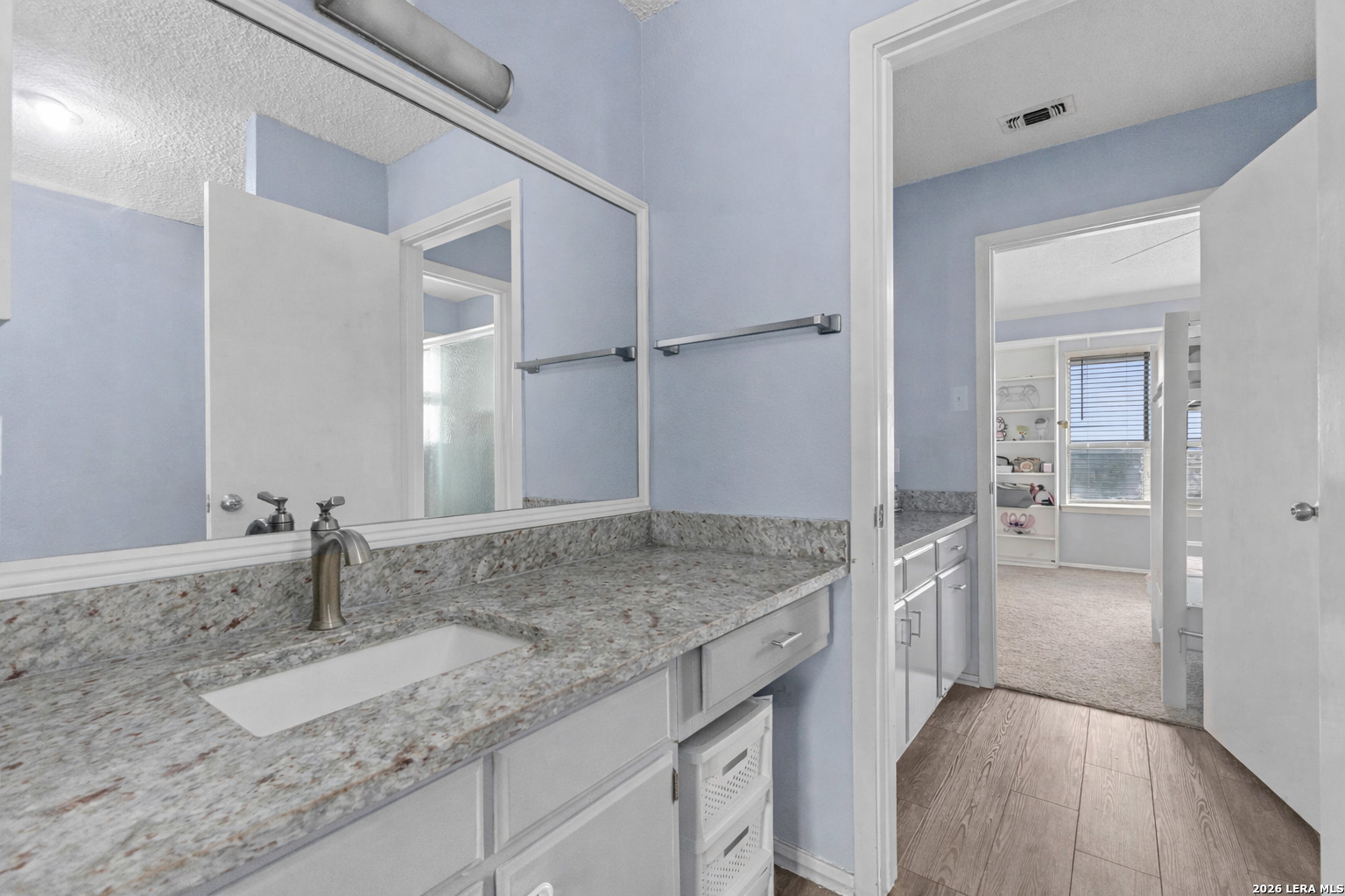7123 Thrush View San Antonio TX 78209