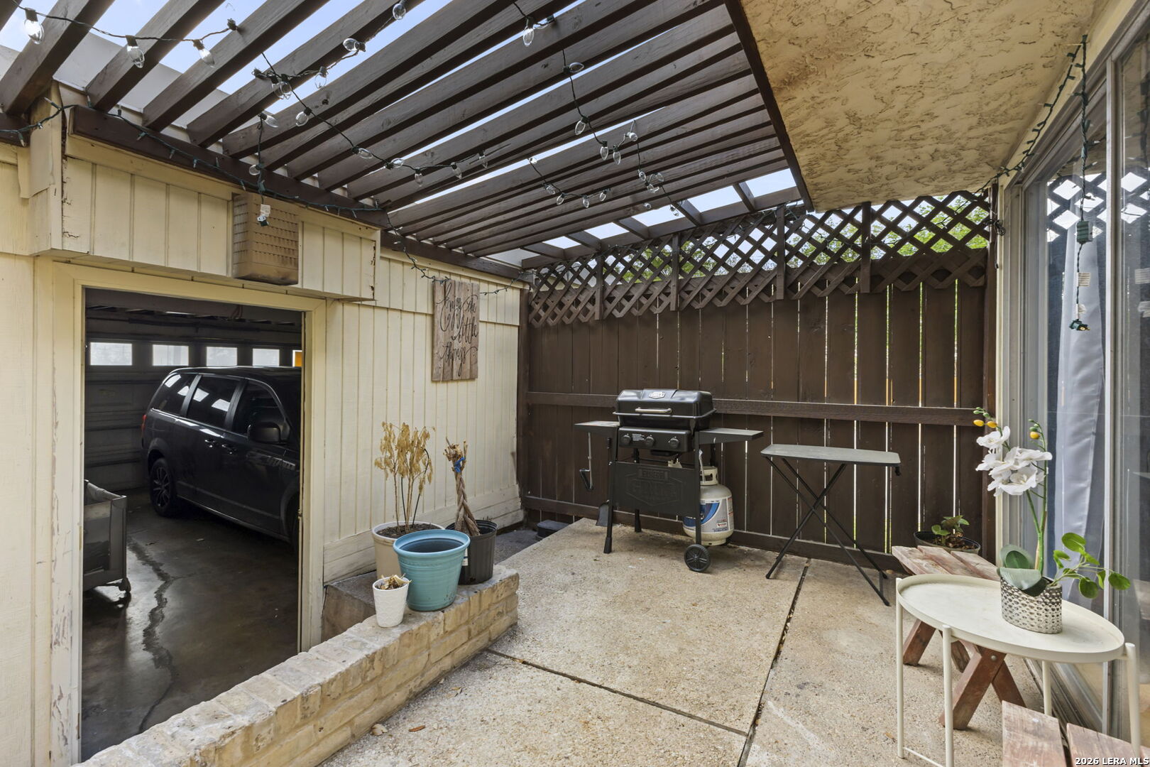 7123 Thrush View San Antonio TX 78209
