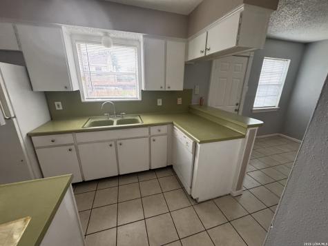 6427 Wurzbach San Antonio TX 78240
