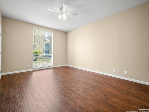 3678 Hidden Drive San Antonio TX 78217