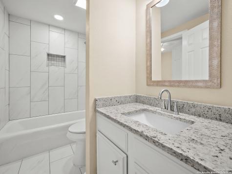 3678 Hidden Drive San Antonio TX 78217