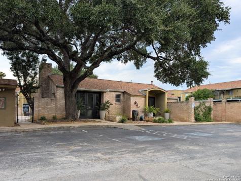 3678 Hidden Drive San Antonio TX 78217