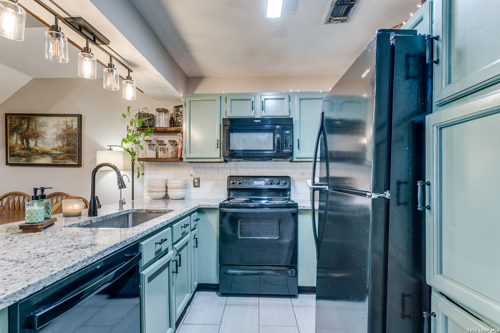 10527 Perrin Beitel San Antonio TX 78217