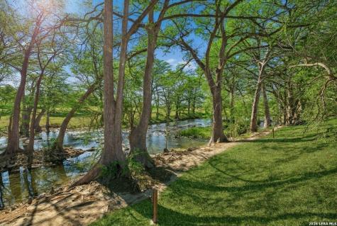 730 E Mather Street New Braunfels TX 78130