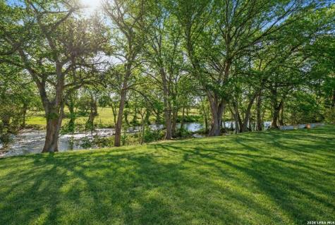 730 E Mather Street New Braunfels TX 78130