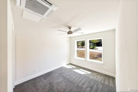 419 Ira Avenue San Antonio TX 78209
