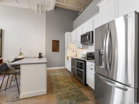 1401 S Flores San Antonio TX 78204