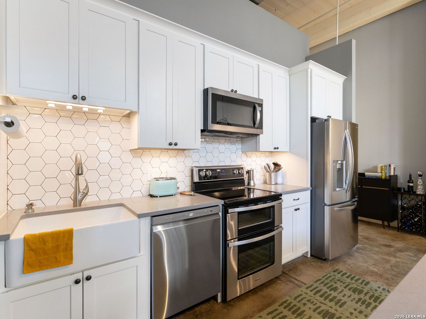1401 S Flores San Antonio TX 78204