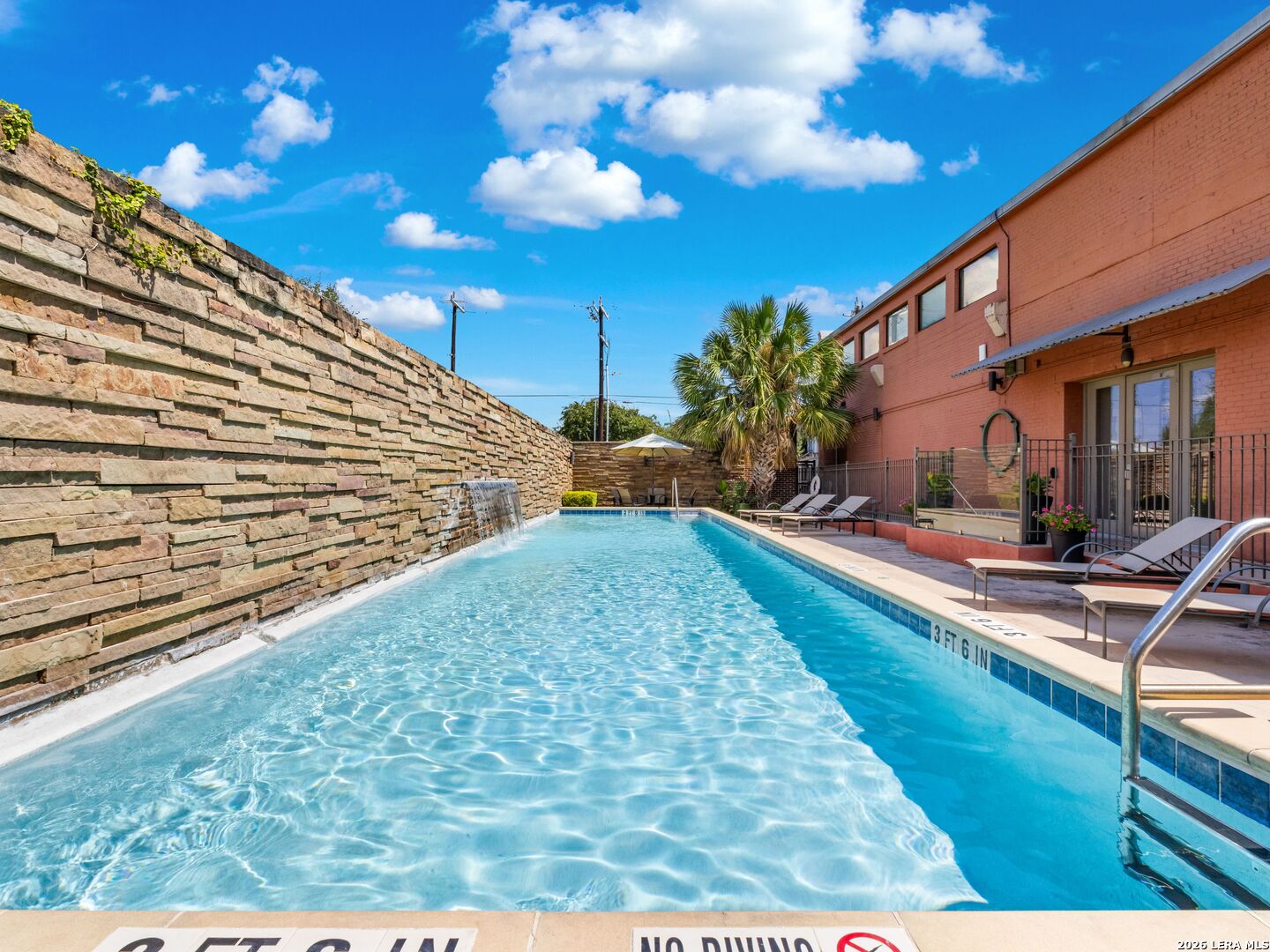 1401 S Flores San Antonio TX 78204