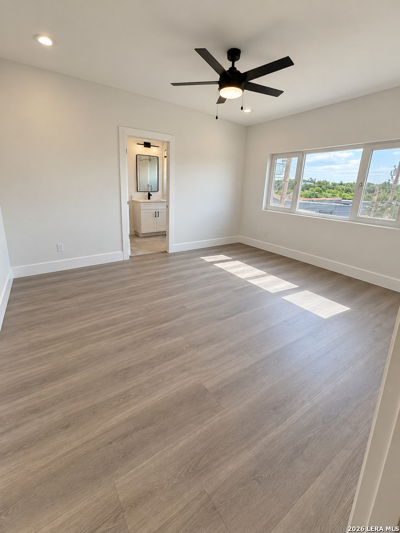 2619 S Flores Street San Antonio TX 78204