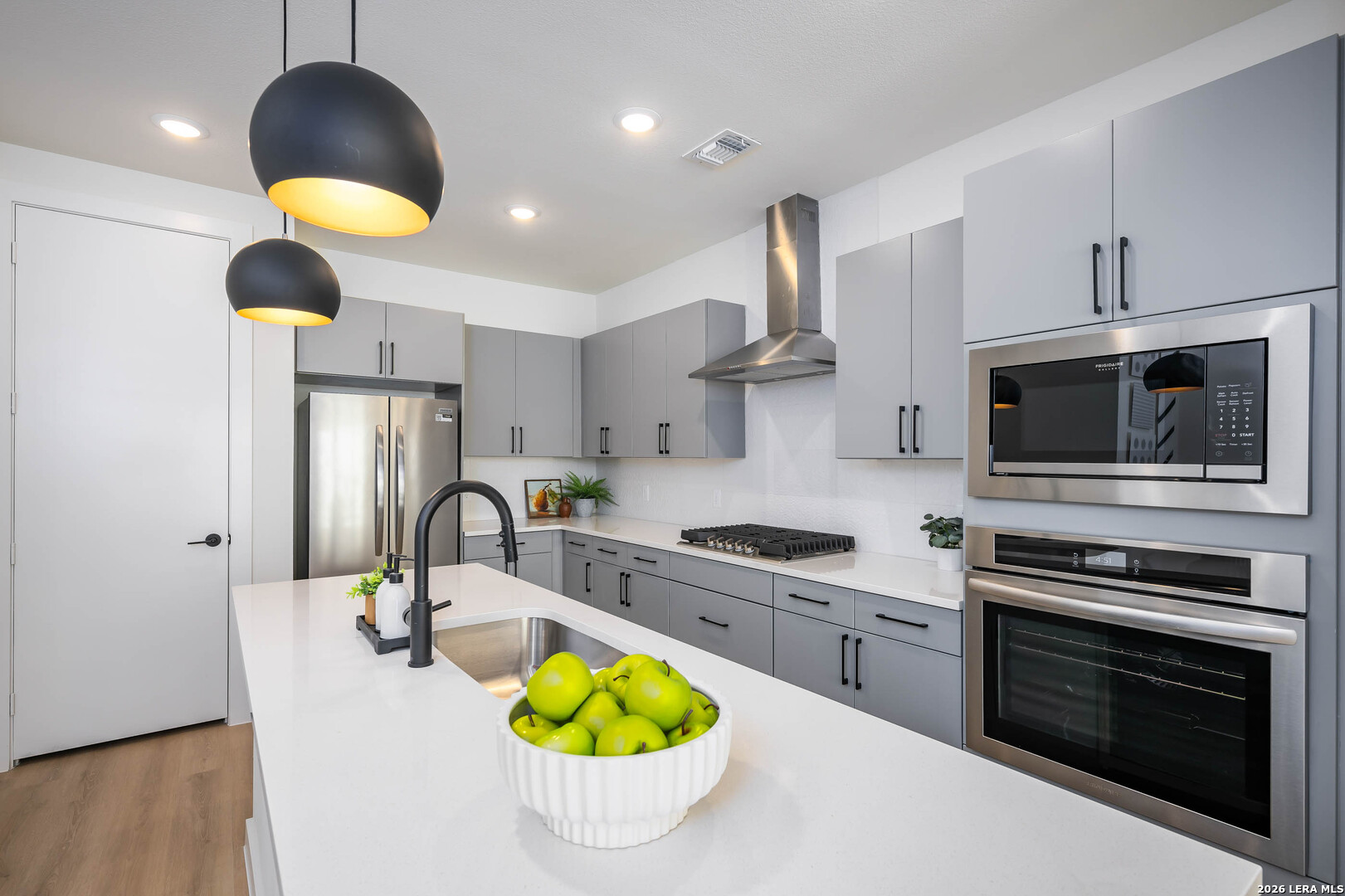 719 E Locust San Antonio TX 78212