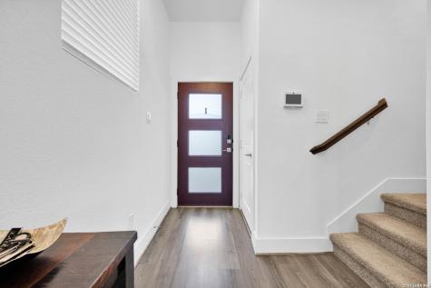8851 Oakland San Antonio TX 78240