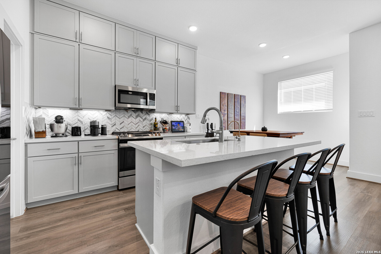 8851 Oakland San Antonio TX 78240