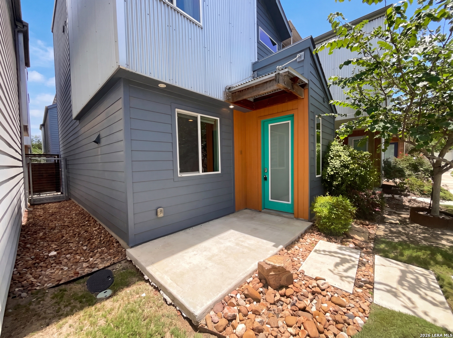 330 Clay San Antonio TX 78204