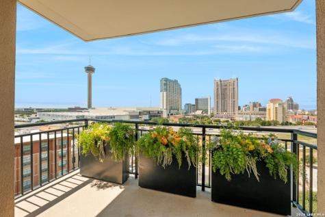 215 Center Street San Antonio TX 78202