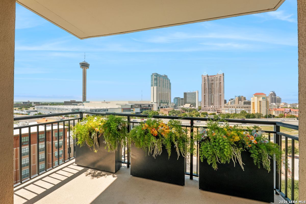 215 Center Street San Antonio TX 78202