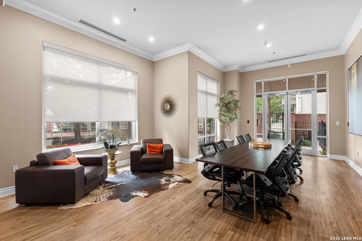215 Center Street San Antonio TX 78202