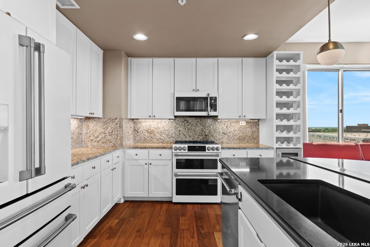 215 Center Street San Antonio TX 78202