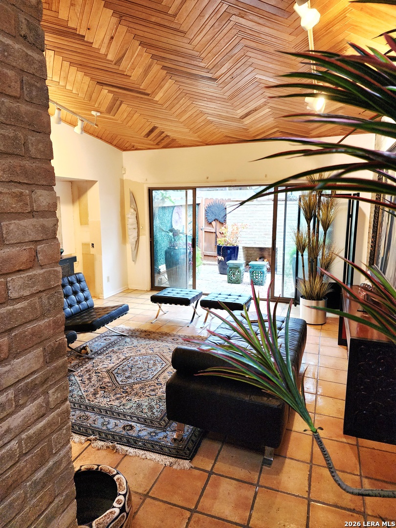 7 Gallery Court San Antonio TX 78209