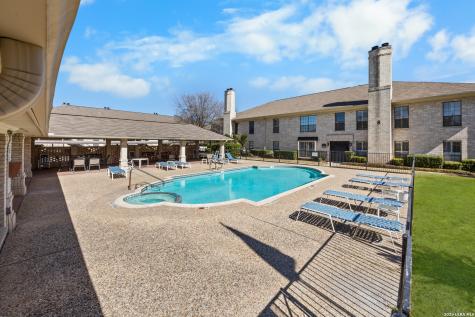 2611 Eisenhauer San Antonio TX 78209