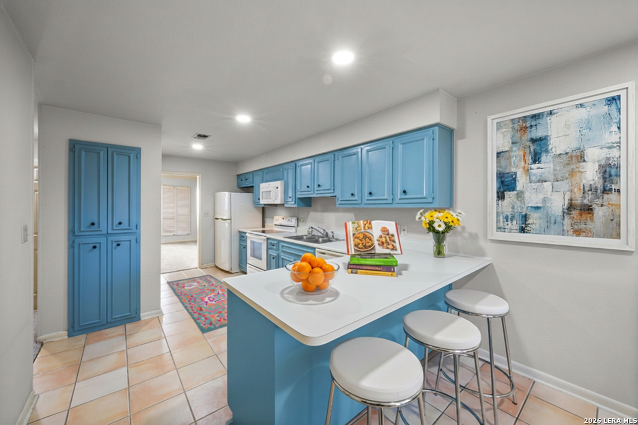 2611 Eisenhauer San Antonio TX 78209