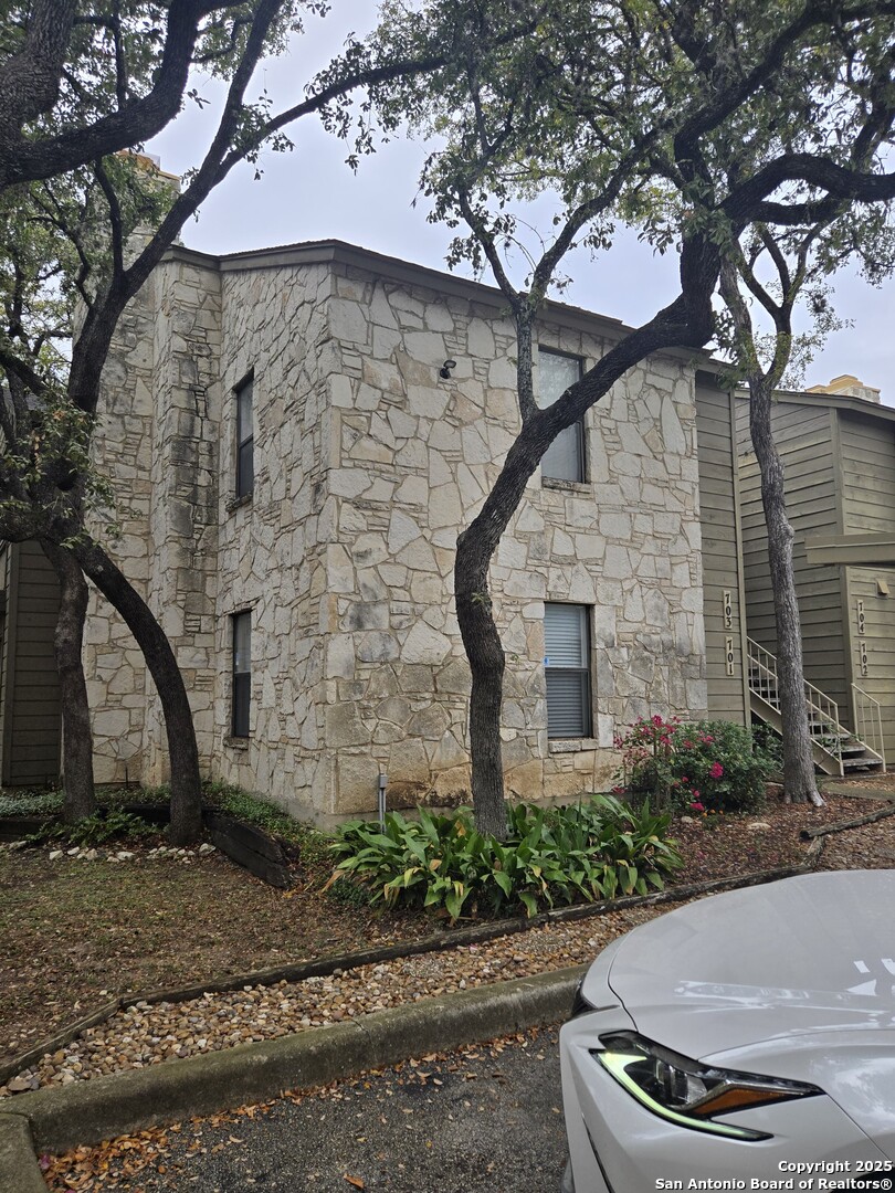 3420 Turtle Village San Antonio TX 78230