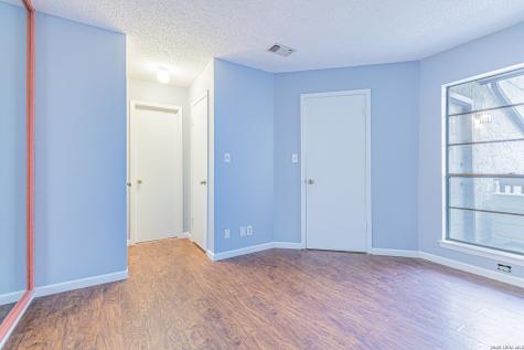 10527 Perrin Beitel San Antonio TX 78217