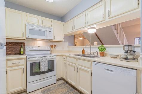 10527 Perrin Beitel San Antonio TX 78217