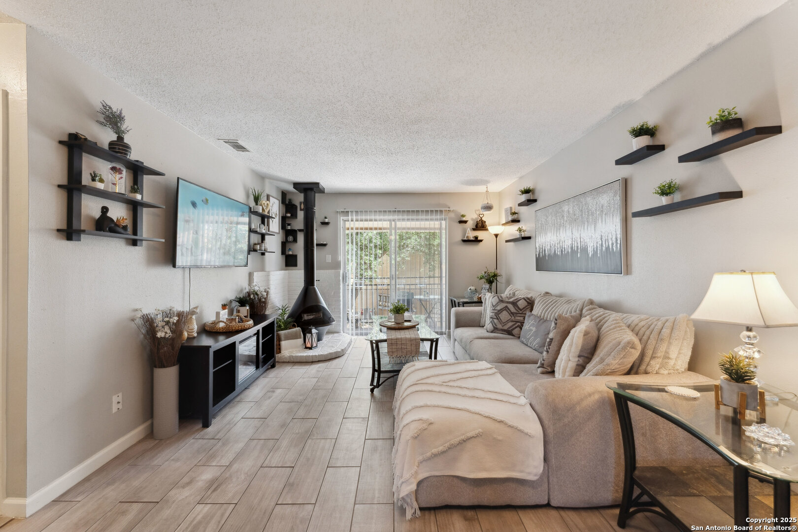 923 Vance Jackson San Antonio TX 78201