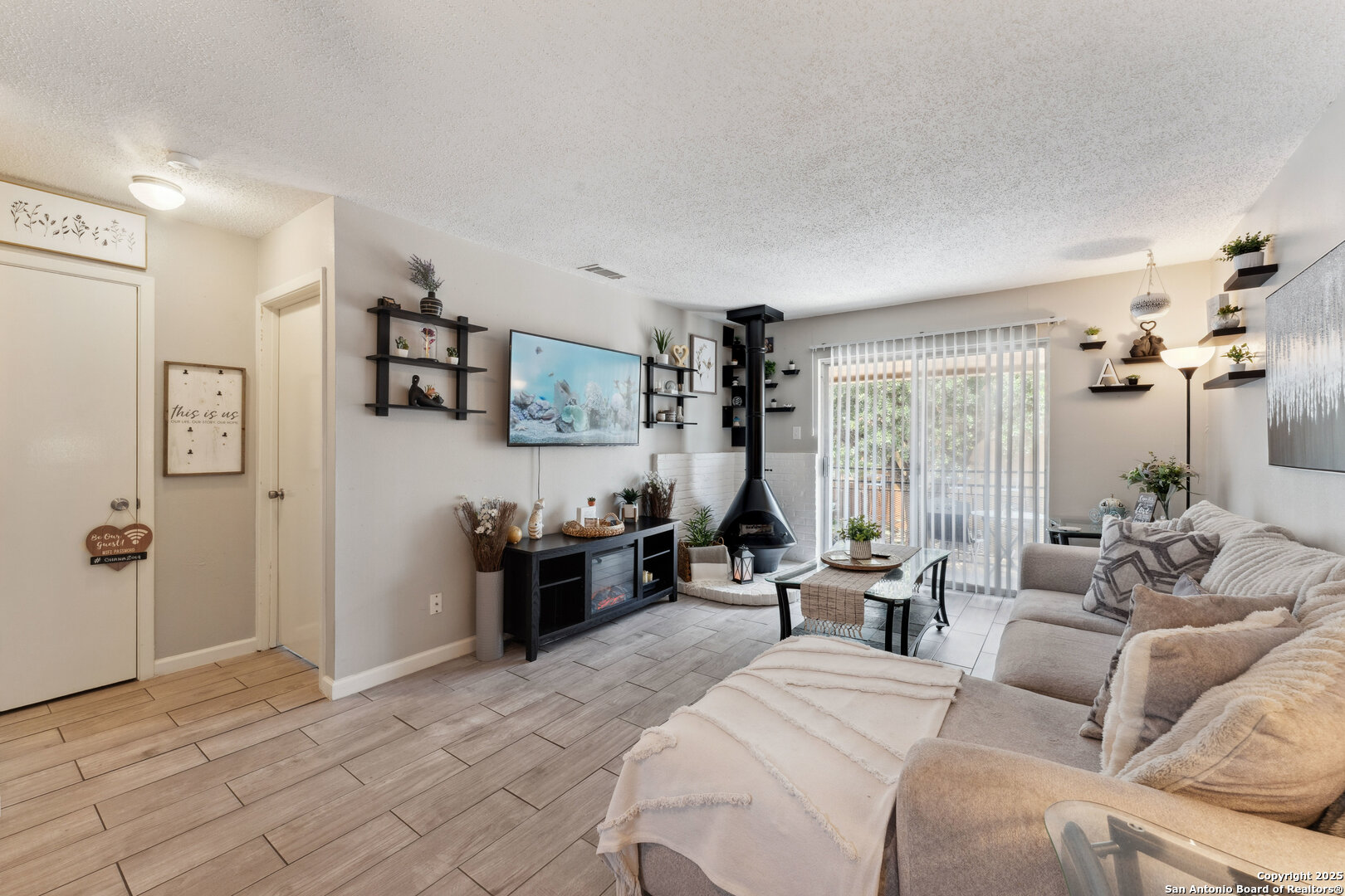 923 Vance Jackson San Antonio TX 78201