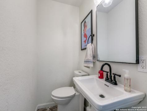 166 Elizabeth Road San Antonio TX 78209