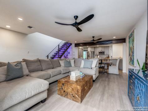166 Elizabeth Road San Antonio TX 78209